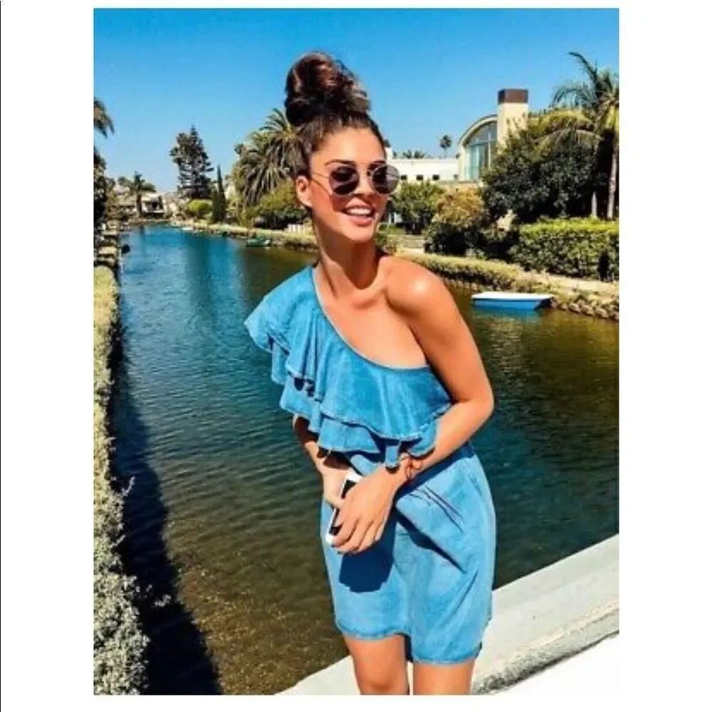 ✨ HP✨FRILLED ASYMMETRIC DRESS:✨ - Picture 8 of 8